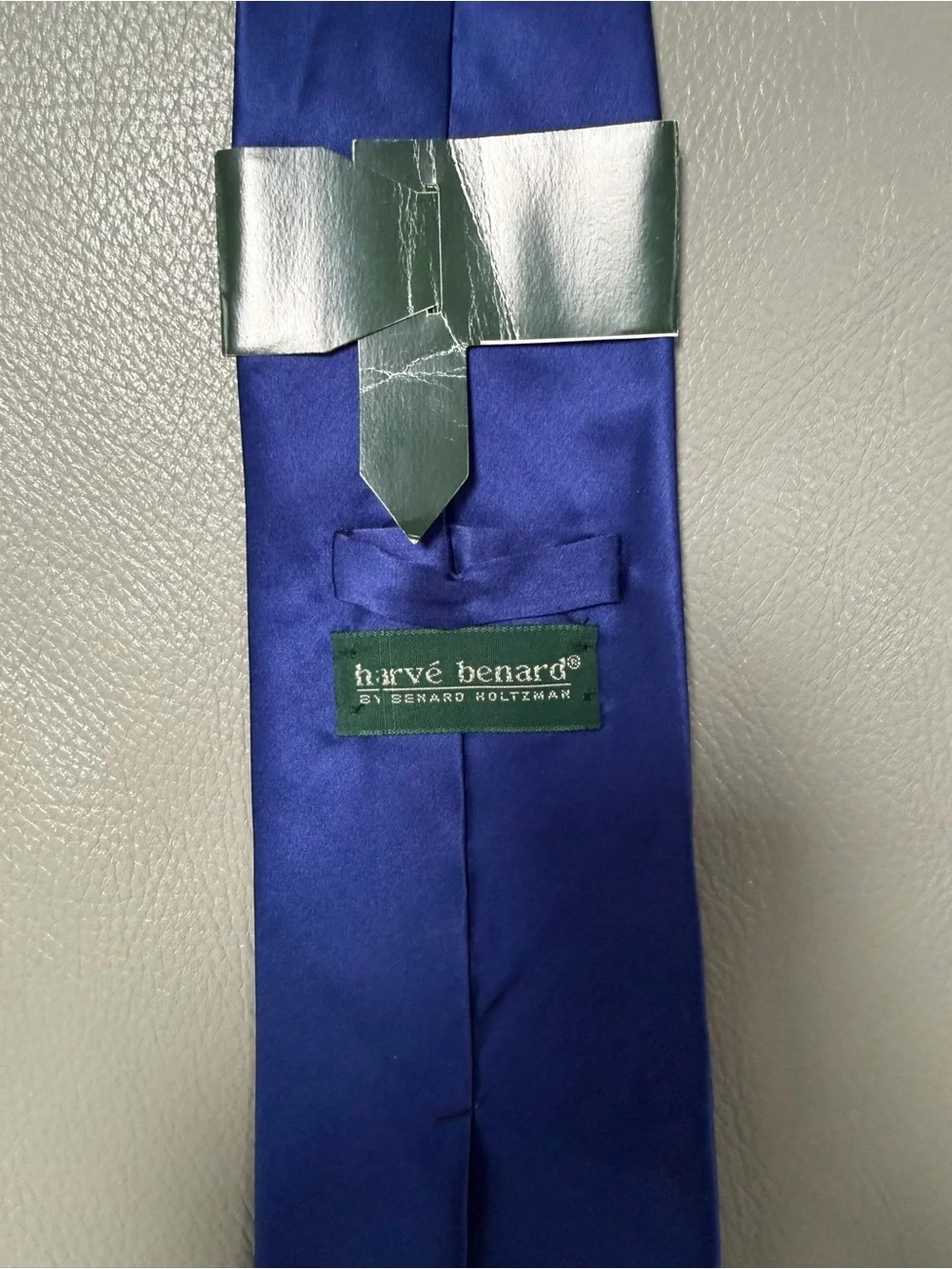 NWT Vintage Harve Benard 100% Silk tie tie
